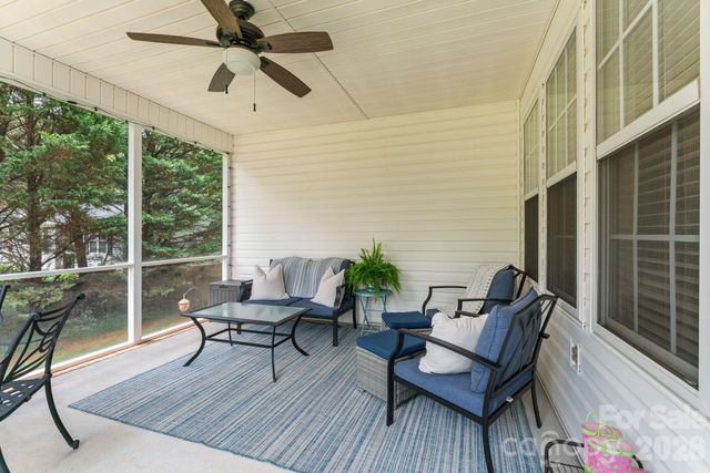 1900 Austin Place Lane, Winston Salem, NC 27127