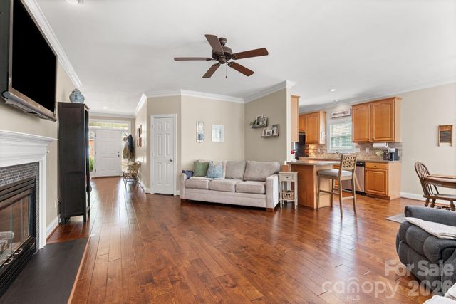 1900 Austin Place Lane, Winston Salem, NC 27127