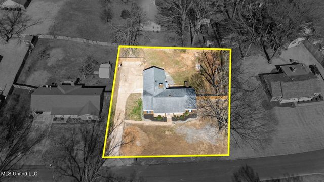 4490 S Big Horn Drive, Nesbit, MS 38651