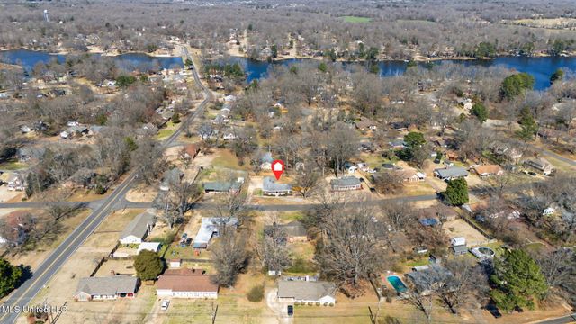 4490 S Big Horn Drive, Nesbit, MS 38651