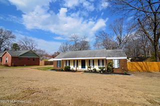 4490 S Big Horn Drive, Nesbit, MS 38651