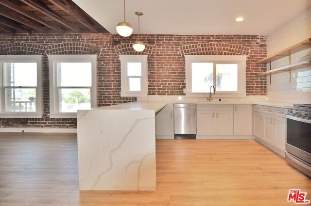 800 Pacific Avenue 401, Long Beach, CA 90813