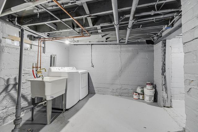 3110 Knox Avenue N, Minneapolis, MN 55411