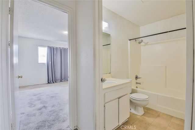 15927 Santa Ana Avenue 3, Bellflower, CA 90706