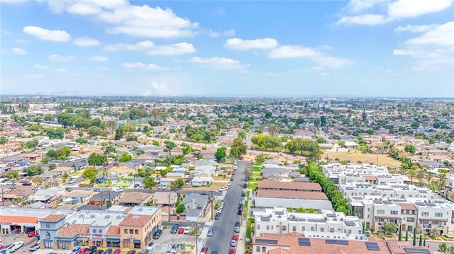 15927 Santa Ana Avenue 3, Bellflower, CA 90706