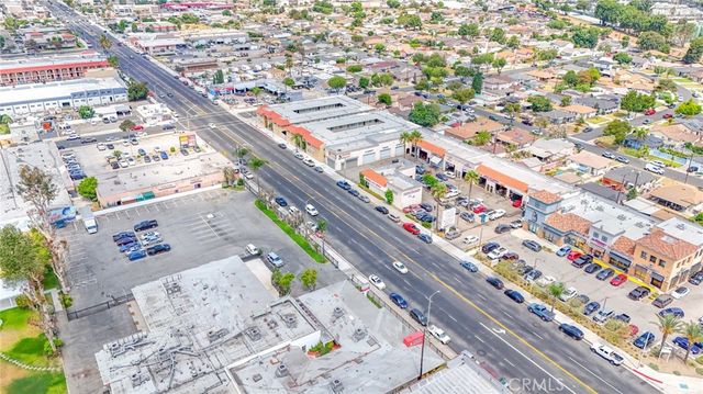 15927 Santa Ana Avenue 3, Bellflower, CA 90706