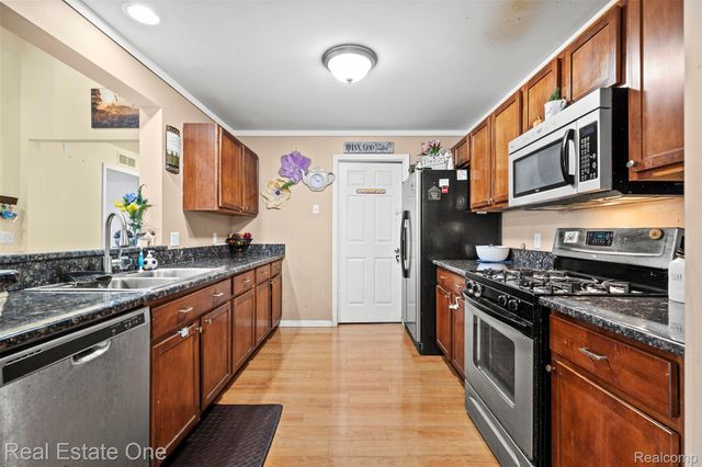 21628 Majestic Drive, Brownstown Charter Township, MI 48183