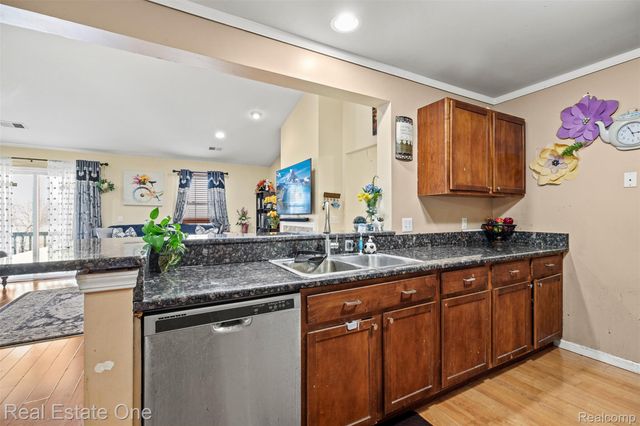 21628 Majestic Drive, Brownstown Charter Township, MI 48183