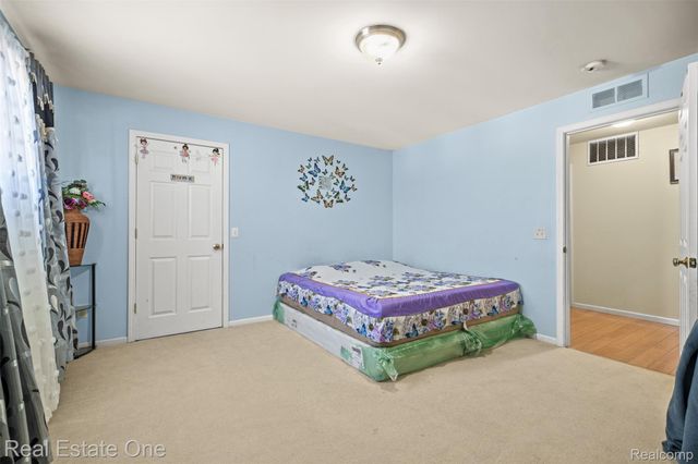 21628 Majestic Drive, Brownstown Charter Township, MI 48183