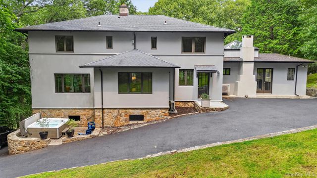 7 Cyrus Field Road, Irvington, NY 10533