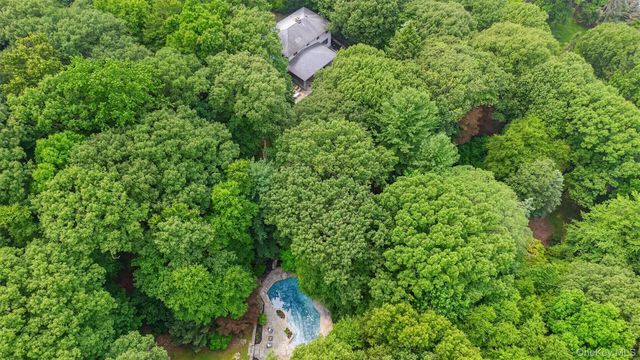 7 Cyrus Field Road, Irvington, NY 10533