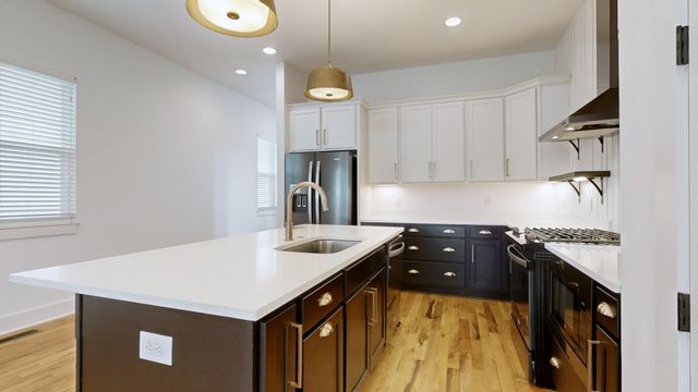 5218 Louisiana Ave, Nashville, TN 37209