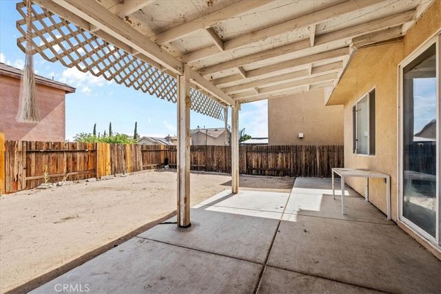 13736 Sunshine Terrace, Victorville, CA 92394