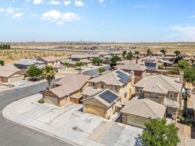 13736 Sunshine Terrace, Victorville, CA 92394