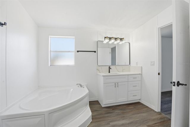 3844 KAISER AVENUE, St Cloud, FL 34772