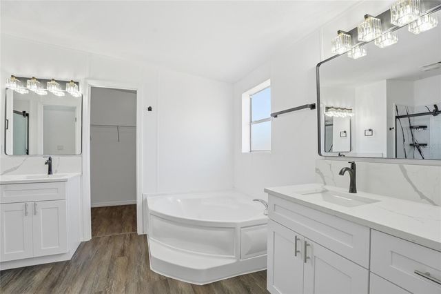 3844 KAISER AVENUE, St Cloud, FL 34772