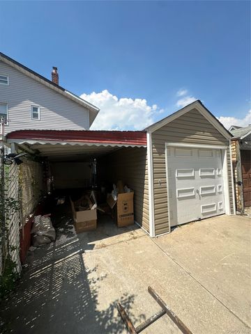 17205 89th Avenue, Jamaica, NY 11432