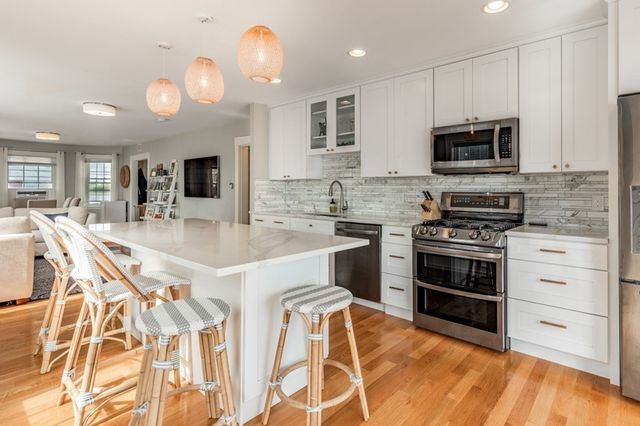876 Shirley St 2, Winthrop, MA 02152