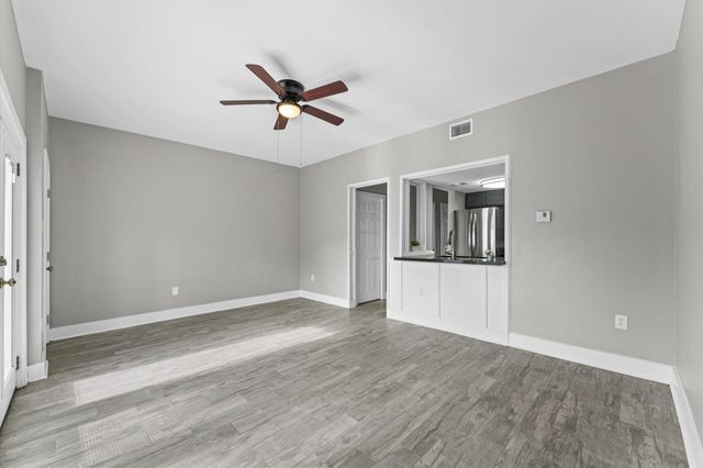 830 Threadneedle Street 240, Houston, TX 77079