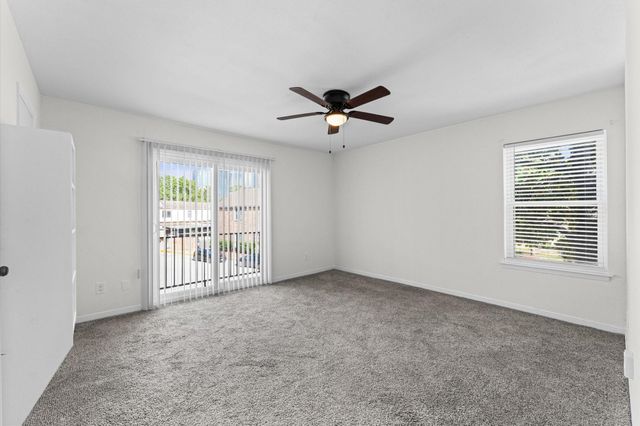 830 Threadneedle Street 240, Houston, TX 77079