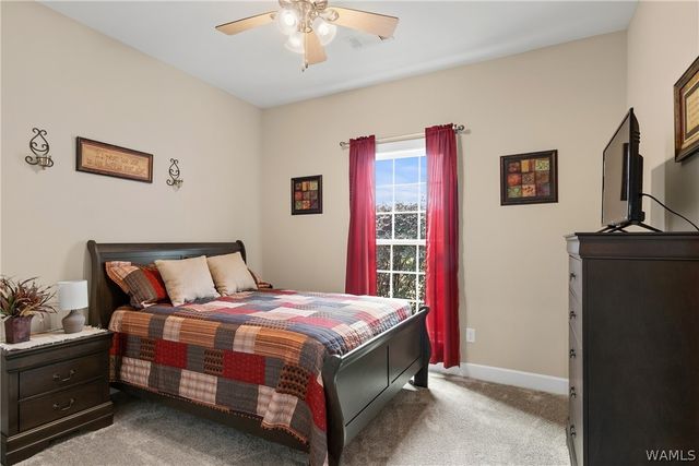 11981 LOWER HULL, Moundville, AL 35474