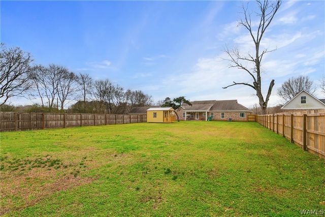 11981 LOWER HULL, Moundville, AL 35474