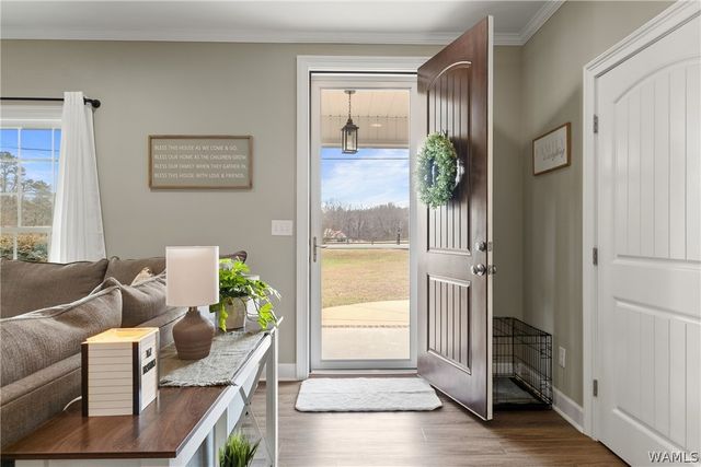 11981 LOWER HULL, Moundville, AL 35474