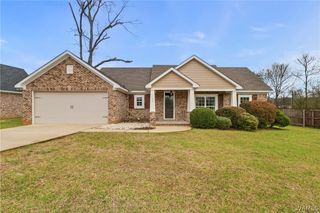 11981 LOWER HULL, Moundville, AL 35474