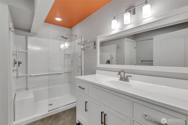 2653 NE Fern Glen Road, Poulsbo, WA 98370