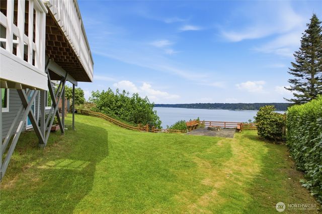 2653 NE Fern Glen Road, Poulsbo, WA 98370