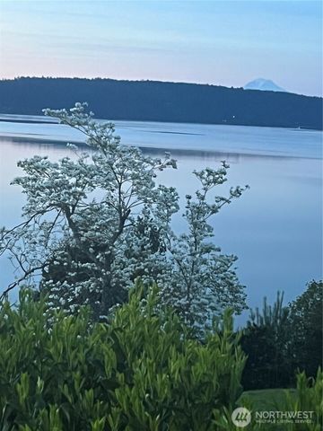 2653 NE Fern Glen Road, Poulsbo, WA 98370