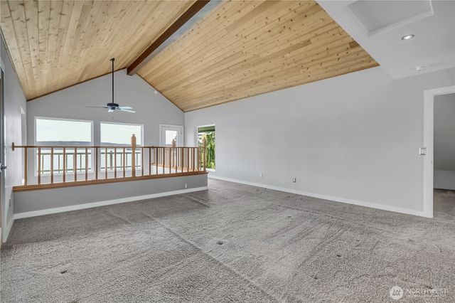 2653 NE Fern Glen Road, Poulsbo, WA 98370
