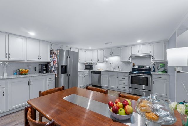 3000 Taft Highway, Signal Mountain, TN 37377