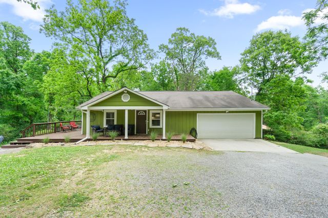 3000 Taft Highway, Signal Mountain, TN 37377