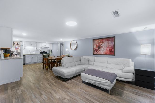 3000 Taft Highway, Signal Mountain, TN 37377