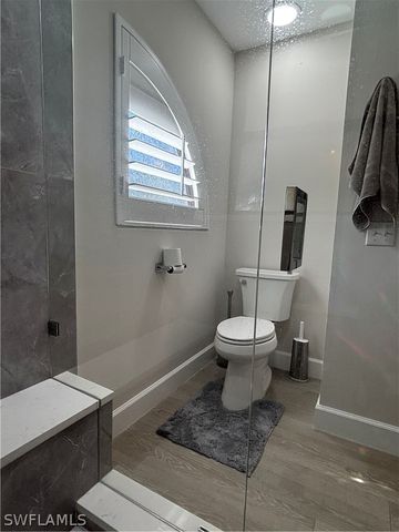 55 Emerald Woods DR C8, Naples, FL 34108