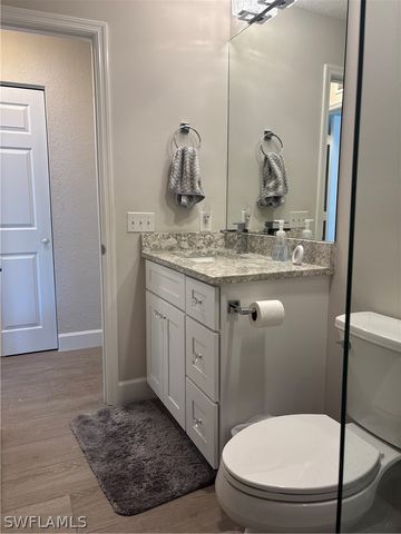 55 Emerald Woods DR C8, Naples, FL 34108