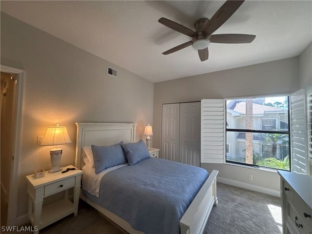 55 Emerald Woods DR C8, Naples, FL 34108