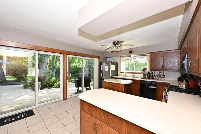 4520 Garden DRIVE, Mount Pleasant, WI 53403