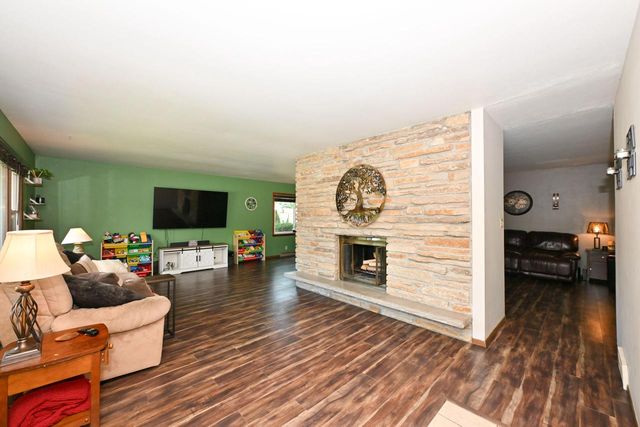 4520 Garden DRIVE, Mount Pleasant, WI 53403