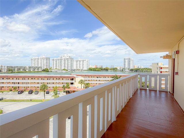 2930 Point East Dr E601, Aventura, FL 33160