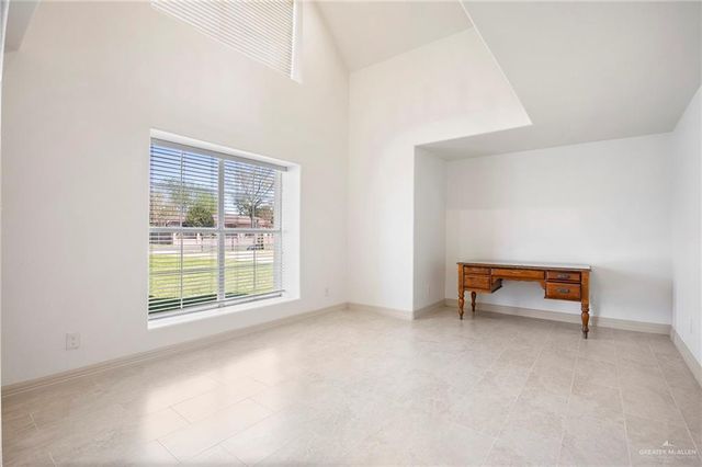 701 Greenmeadow Avenue, Mission, TX 78572