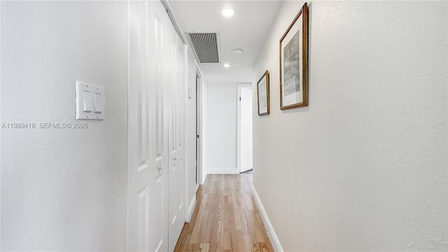 7135 Collins Ave 1105, Miami Beach, FL 33141