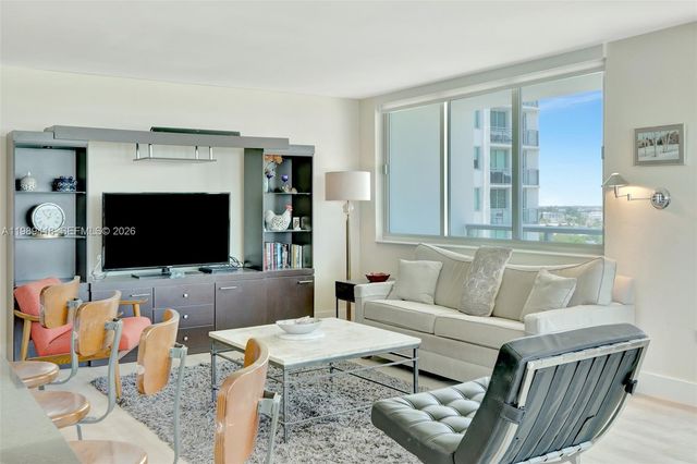 7135 Collins Ave 1105, Miami Beach, FL 33141