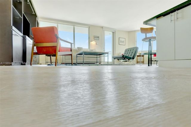 7135 Collins Ave 1105, Miami Beach, FL 33141