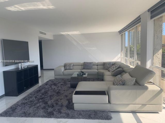 2049 S Ocean Dr East401, Hallandale Beach, FL 33009