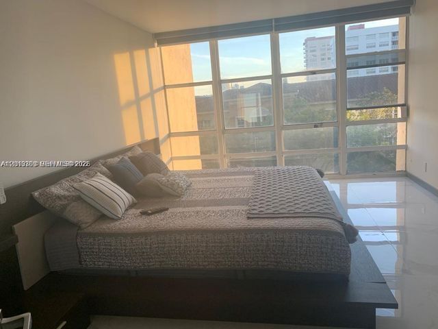 2049 S Ocean Dr East401, Hallandale Beach, FL 33009