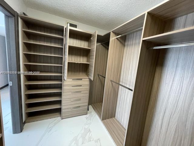 2049 S Ocean Dr East401, Hallandale Beach, FL 33009