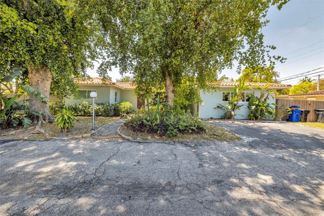 641 NE 16th Street B, Fort Lauderdale, FL 33304