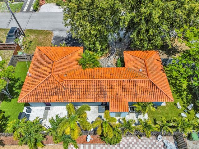 641 NE 16th Street B, Fort Lauderdale, FL 33304